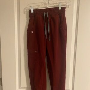 Figs High Waisted Zamora Burgundy Joggers XXSP